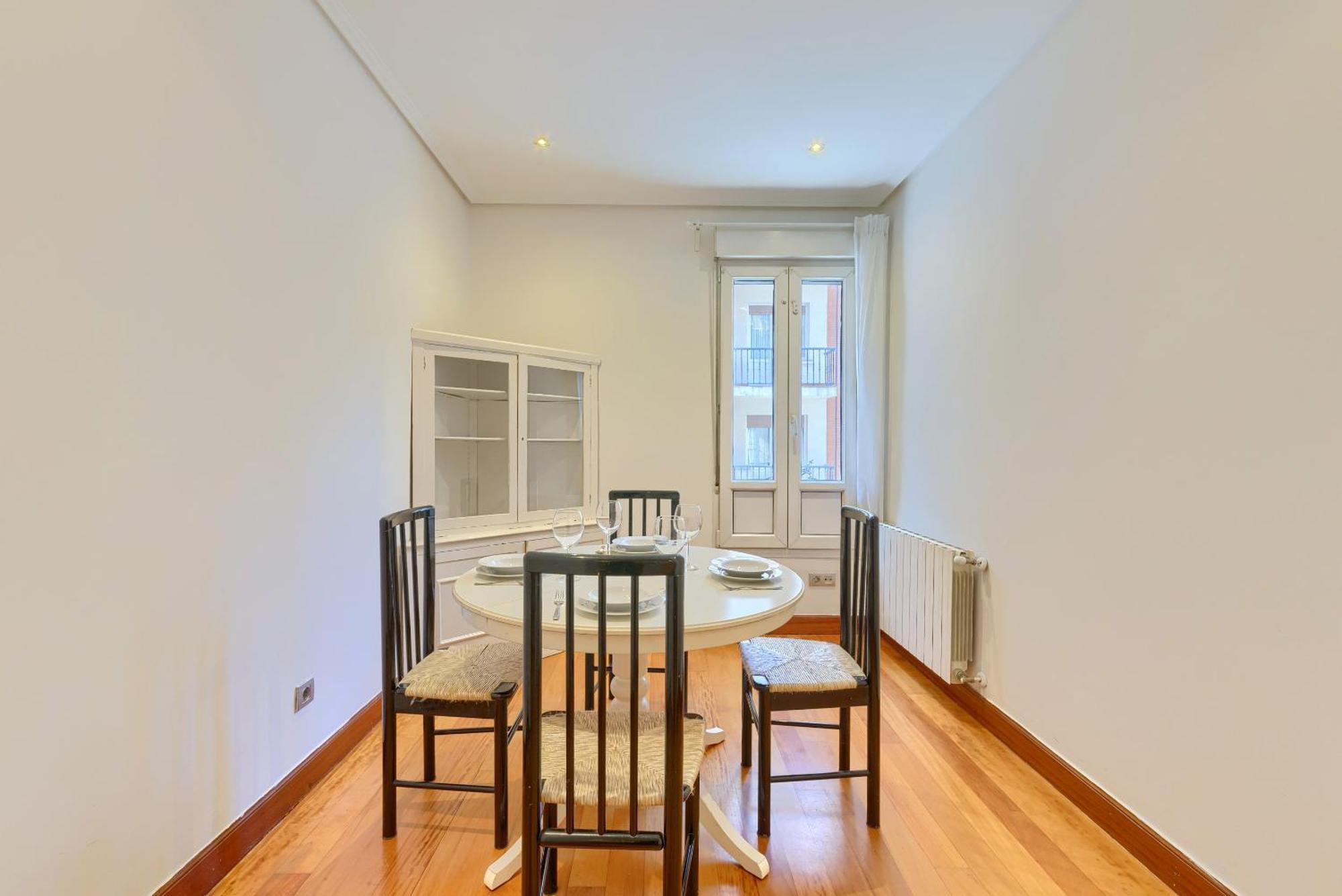 Ayuntamiento Cerca Del Casco Viejo & Parking Apartment บิลเบา ภายนอก รูปภาพ
