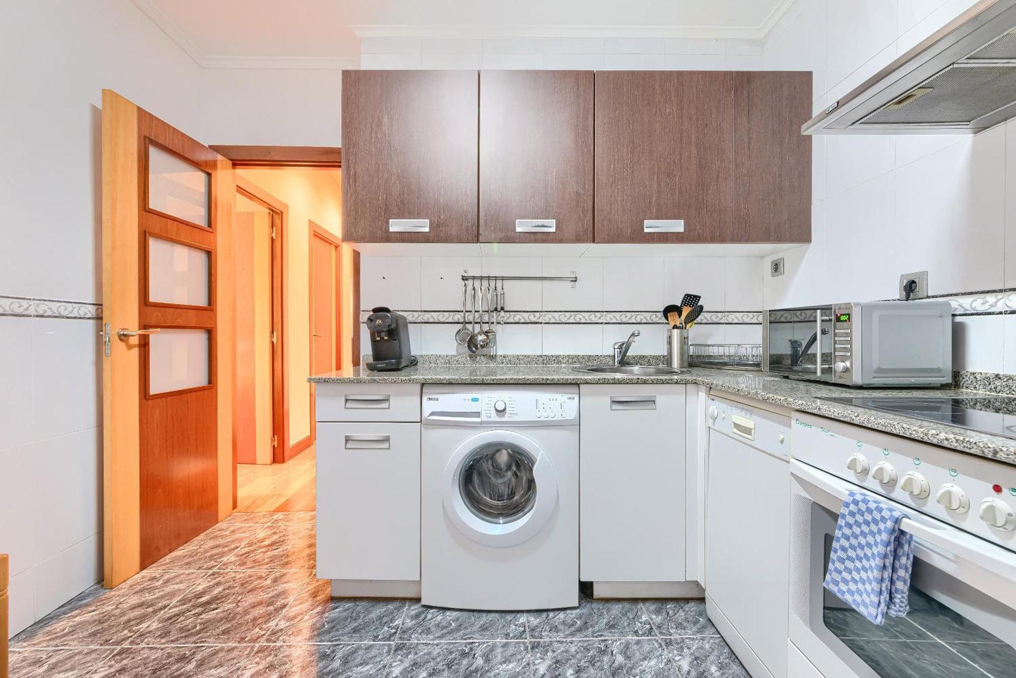 Ayuntamiento Cerca Del Casco Viejo & Parking Apartment บิลเบา ภายนอก รูปภาพ